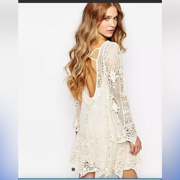 Jen's Pirate Booty Mandolin Backless Mini Dress in Lace size small - Picture 8 of 16